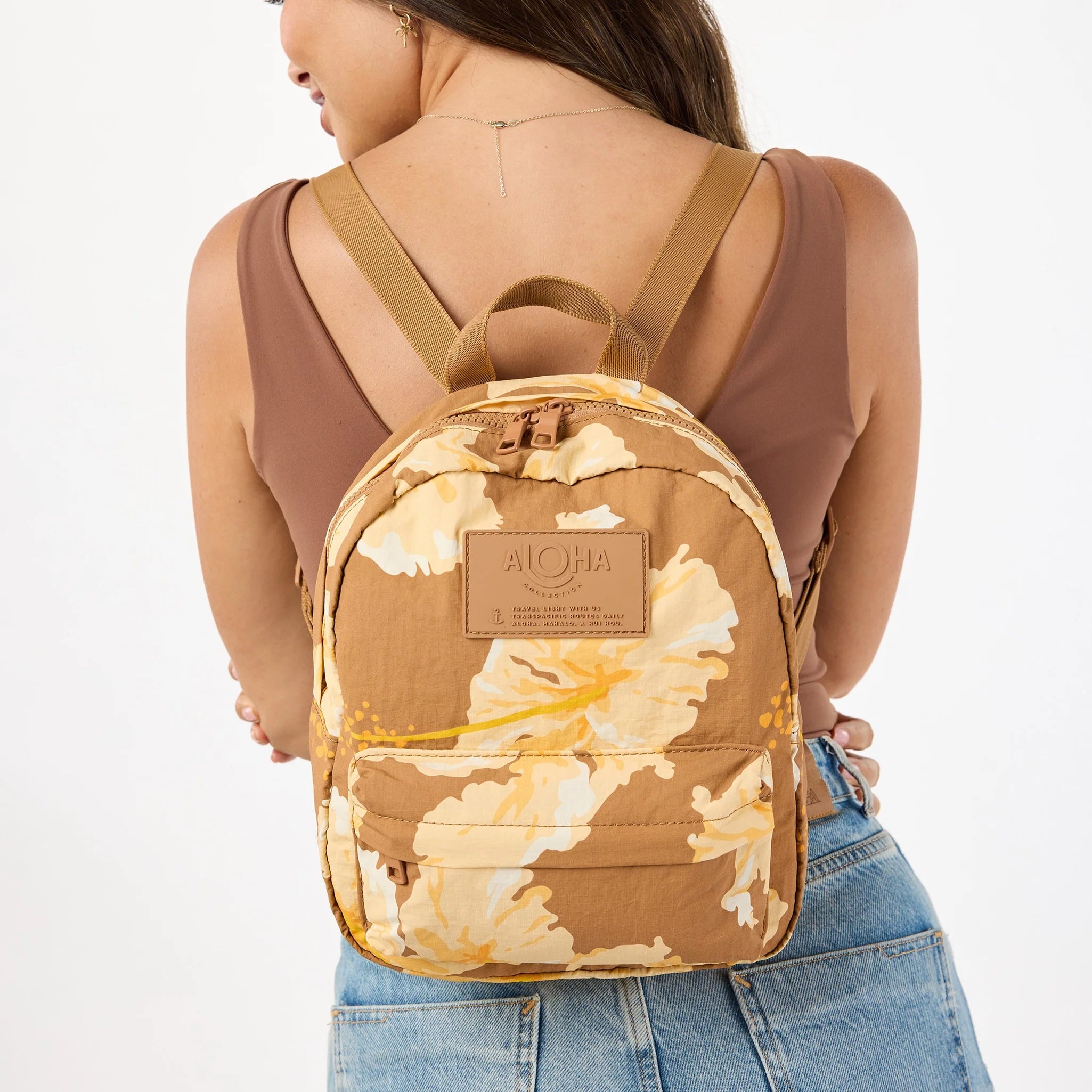 lululemon aloha backpack COLLECTION X HIC HONEY GIRL HIP PACK Not your average backpack Keep It Light Backpack |