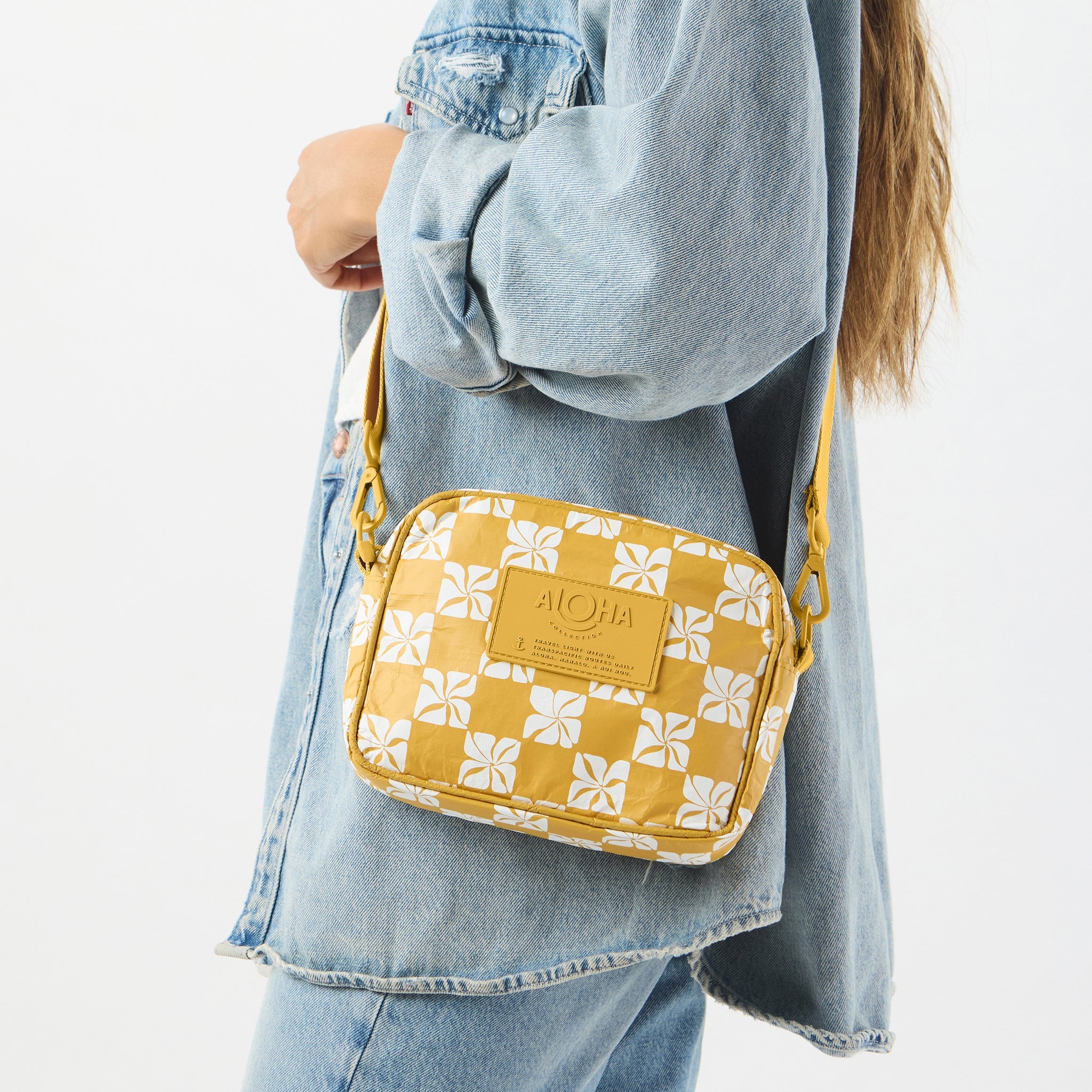 Aloha Collection Le Tour Crossbody Bag | Pueo Boutique